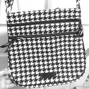 Vera Bradley houndstooth bag